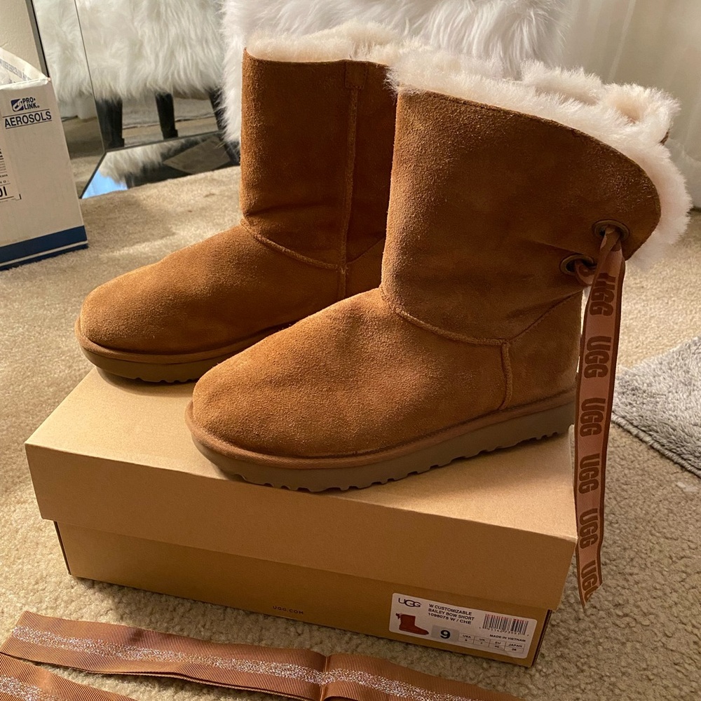 Ugg Customizable Bailey Bow, 9